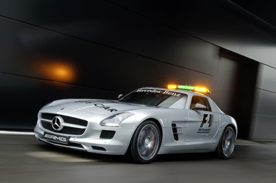 Der Mercedes-Benz SLS AMG ist Safety Car der Formel 1. 