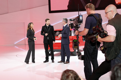 Moderatorin Nazan Eckes, Justin Timberlake und Audi-Chef Rupert Stadler (v.l.n.r) präsentieren auf dem Genfer Autosalon den A 1.