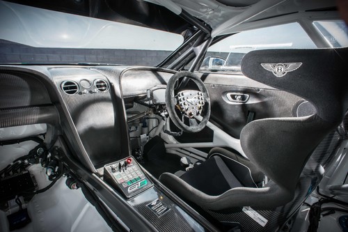 Bentley GT3.