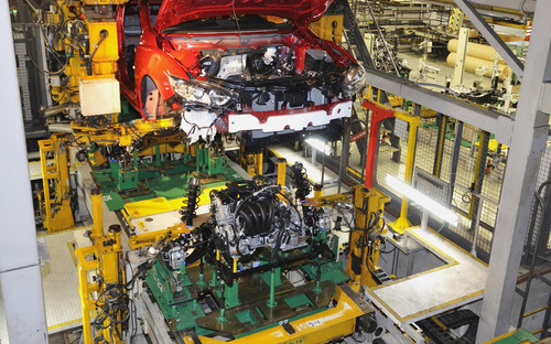 Produktion des Mazda6 (2012).