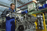 Der V6-Dieselmotor von Mercedes-Benz wird seit 2005 im Werk Berlin gefertigt.
