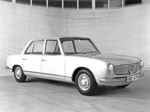 Prototyp eines kompakten Mercedes-Benz-Personenwagens (W 119) von 1962. Zu einer Serienfertigung kam es nicht, die Karosserie lässt Züge des ersten Audi 100 erkennen.