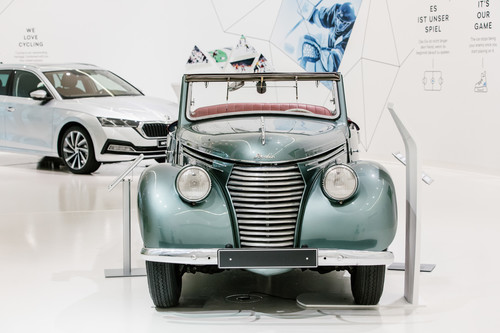 125 Jahre Skoda in der Autostadt: Sonderausstellung im Marken-Pavillon der tschechischen Automobilmarke.