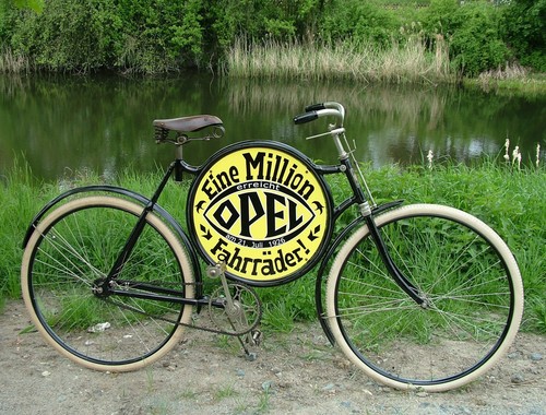 130 Jahre Opel-Fahrradtradition.