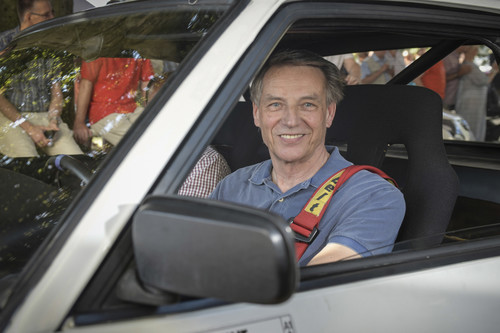 19. Klassikertreffen an den Opelvillen: Klaus-Joachim (Jochi) Kleint, Rallye-Europameister von 1979, fuhr im Ascona B vor.