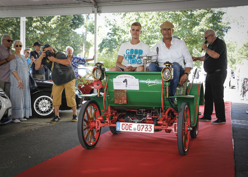 19. Klassikertreffen an den Opelvillen: Opel Patentmotorwagen „System Lutzmann“ von 1899.