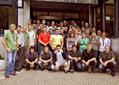 50 junge Ingenieurinnen und Ingenieure beginnen jetzt bei der GTÜ in Stuttgart ihrer Ausbildung zum Prüfingenieur. Foto: Auto-Medienportal/GTÜ