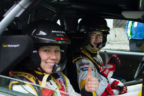 ADAC-Opel-Rallye-Cup-Generalprobe im Erzgebirge: Emil Bergkvist und Sofie Lundmark.