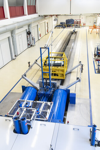 Airbag-Testanlage im ZF-Entwicklungszentrum in Alfdorf.