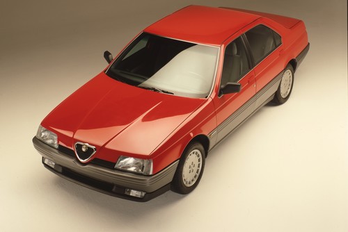 Alfa Romeo 164 (1987).