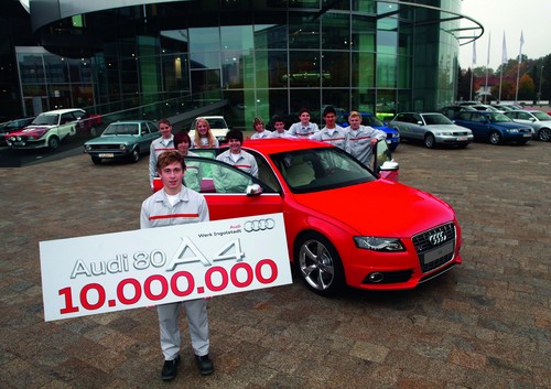 Anfang Oktober 2011 lief das zehnmillionste Auto dieser Modellreihe vom Band. Audi Auszubildende feiern das Jubiläumsmodell, einen Audi S4 in Misanorot mit 333 PS Motorleistung.