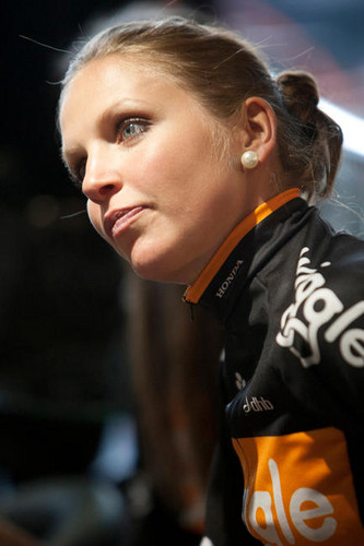Anna-Bianca Schnitzmeier vom Wiggle Honda Pro Cycling Team.