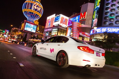 Aptiv und das Mitfahrportal Lyft bieten Besuchern der Consumer Electronics Show (CES) in Las Vegas (9.–12.1.2018) Mitfahrgelegenheiten in automatisiert fahrenden Fahrzeugen an.