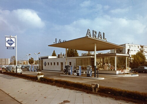 Aral-Tankstelle,1960er Jahre.