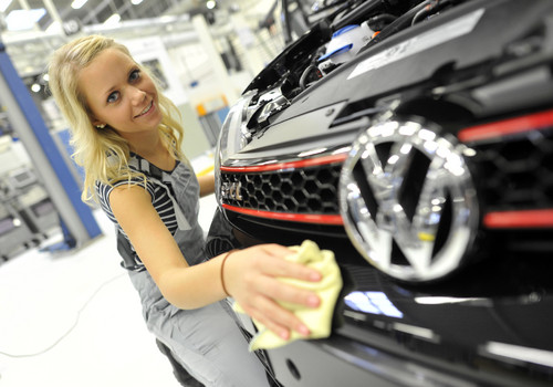 Arbeit am Wörthersee Golf von Volkswagen.