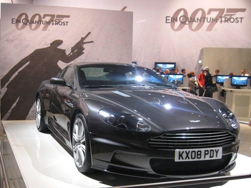 Aston Martin DBS aus „Ein Quantum Trost“ (2008).