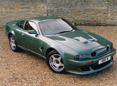 Aston Martin V8 Vantage (1992–1999).