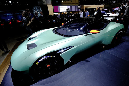 Aston Martin Vulcan.