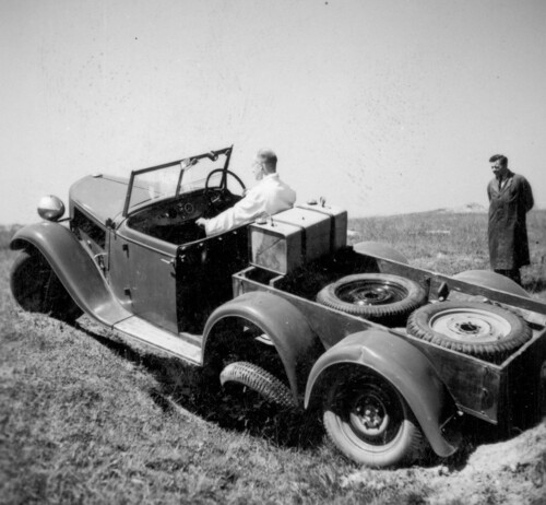 Auch der Skoda 903 von 1936 nutzte den Zentralrohrrahmen des Unternehmens.