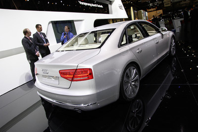 Audi A 8 Hybrid.