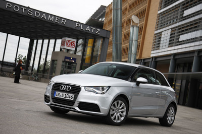 Audi A1 in Eissilber.