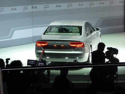 Audi A8-Präsentation in Miami: Hunderte Journalisten aus aller Welt erlebten den ersten Auftritt der neuen großen Audi-Limousine