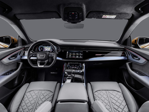 Audi Q8.