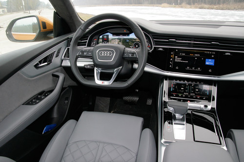 Audi Q8. 
