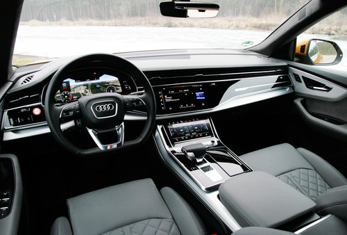 Audi Q8. 