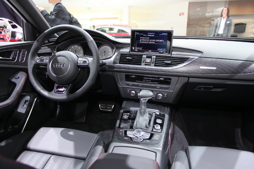 Audi S6.