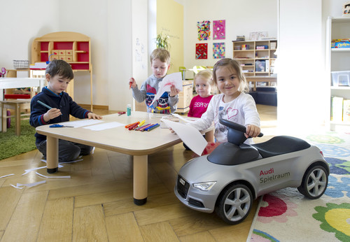Audi schafft am Standort Neckarsulm ein Angebot für die flexible Betreuung für Mitarbeiterkinder.