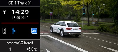 Audi Travolution: Die nächste Ampel erreicht dieser Wagen bei Grün, wenn er 40 km/h schnell fährt. Der Fahrer kann nun auch sein Smart ACC einschalten und es dem Auto überlassen, ihn bei Grün über der Kreuzung zu bringen.