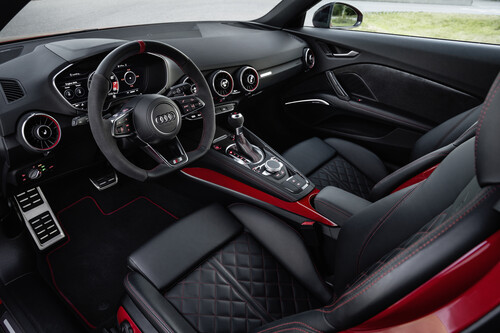 Audi TTS Competion Plus.