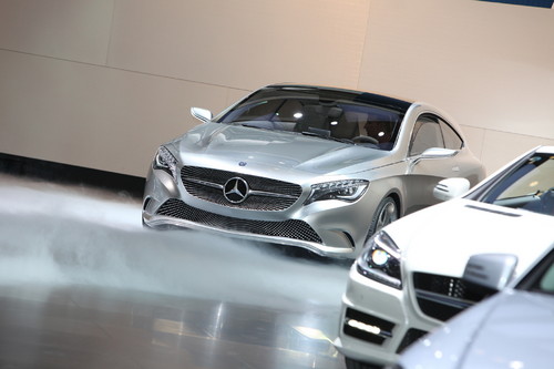 Auftritt bei der Mercedes-Benz-Pressekonferenz: Concept A-Class.