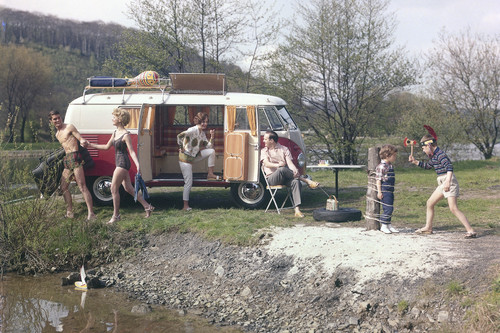 Aus der Betriebsanleitung 1961: „Im VW-Campingwagen ist all das verwirklicht, was Sie sich schon immer gewünscht haben, wenn Sie vom unabhängigen, ungebundenen Reisen träumten.“