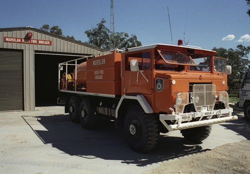 Aus diesem International Acco 6x6, einem von der Feuerwehr genutzten ehemaligen Armeelaster, baute der Australier Rob Gray sein Wohnmobil Wothahellizat.
