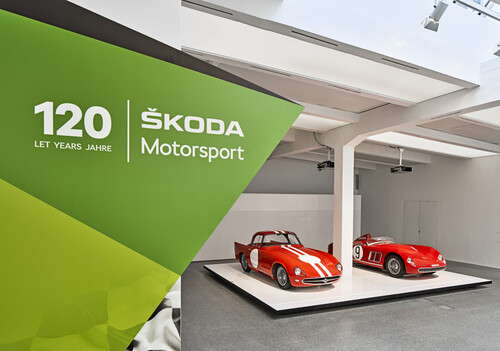 Ausstellung „120 Jahre Skoda Motorsport“: Das 1100 OHC Coupé (1959) wurde von Experten der Restaurationswerkstatt und des Prototypenbaus von detailgetreu restauriert. Von dem Fahrzeug gab es nur zwei Exemplare, die beide bei Unfällen zerstört wurden.