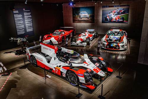 Ausstellung „Racing &amp; Innovation – a Retrospective of Toyota in Motorsport“ im Museum Art &amp; Cars in Singen.