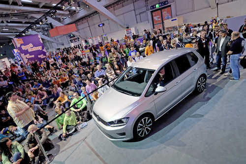 &quot;Automobilbau live&quot; von Volkswagen auf der Ideen Expo.
