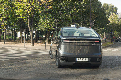 Autonom Cab in Paris.