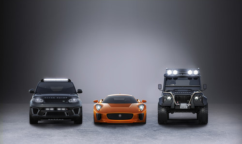 Bei James Bond mit von der Partie (von links): Range Rover Sport SVR, Jaguar C-X75 und Land Rover Defender Big Foot. 