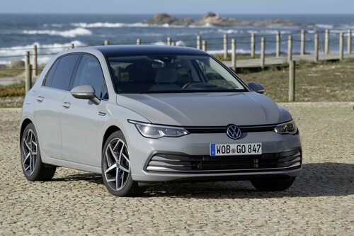 Bei Volkswagen endete die Ära des dreitürigen Golf im Jahr 2019 mit der achten Modellgeneration.