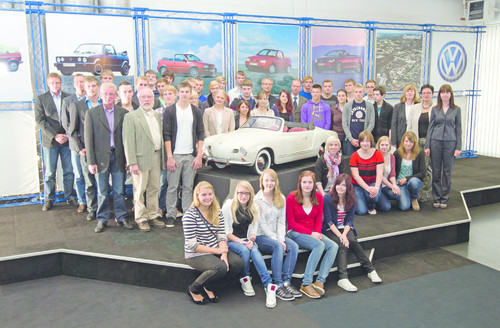 Bei Volkswagen in Osnabrück, wo das Golf Cabriolet gefertigt wird, begannen 36 junge Männer und Frauen am ihre Berufsausbildung oder starteten ins Duale Studium.