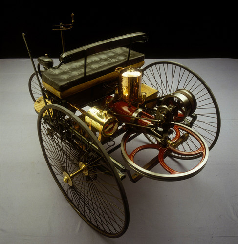 Benz Patent-Motorwagen (1886):– das erste Automobil der Welt.