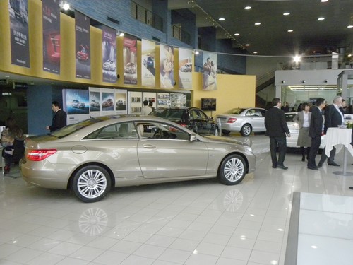 Besuch beim Mercedes-´Händler Shanghai Star.