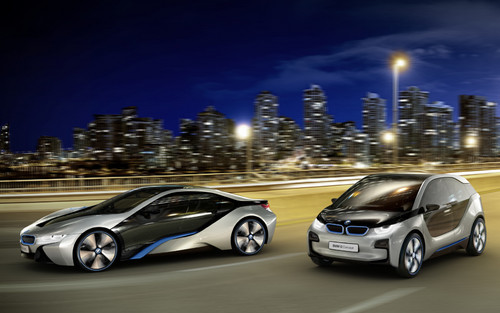 BMW i-Concept: BMW i8 Concept (links), i3 Concept.