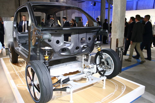 BMW i3 Concept: Fahrgastzelle aus Carbon.