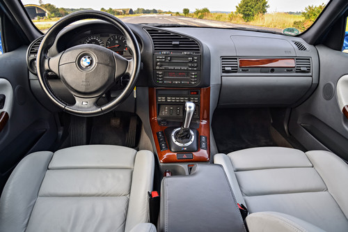 BMW M3 Compact (1996).