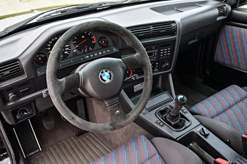 BMW M3 Evo (E30).