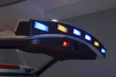 BMW X 3 mit neuartiger Sicherheitsausstattung für den Polizeieinsatz.